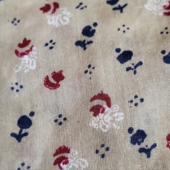 Thursday Island Creamy Tan Floral Cap Sleeve Ruffle Detail Button-up Shirt, XS - Picture 7 of 10